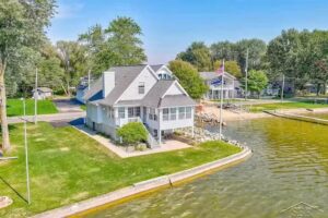 Crystal Lake Cottages