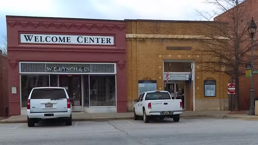 D.A. Tompkins Library / Edgefield Welcome Center