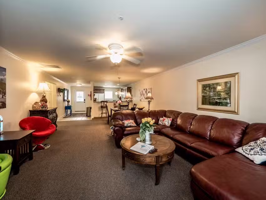 Das Tulip Vacation Condo in Helen GA