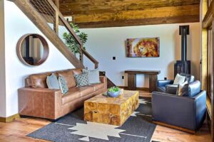 Decorah High Point Cabins