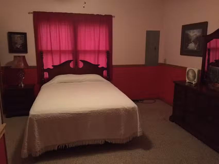 Dee’s Cave Run Lake Cabin Rental