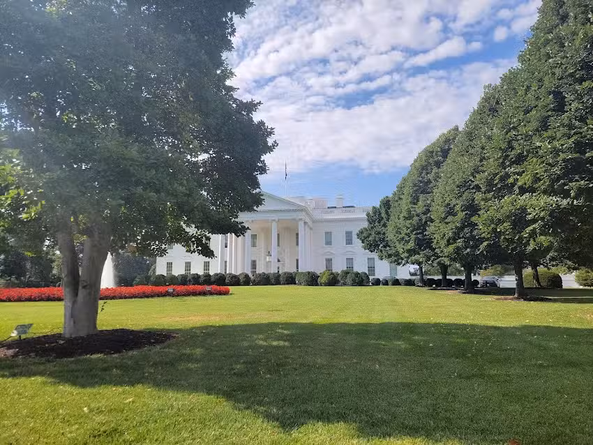 Dongbu Tour & Travel