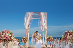 Dream Vacations by A Paradise Awaits