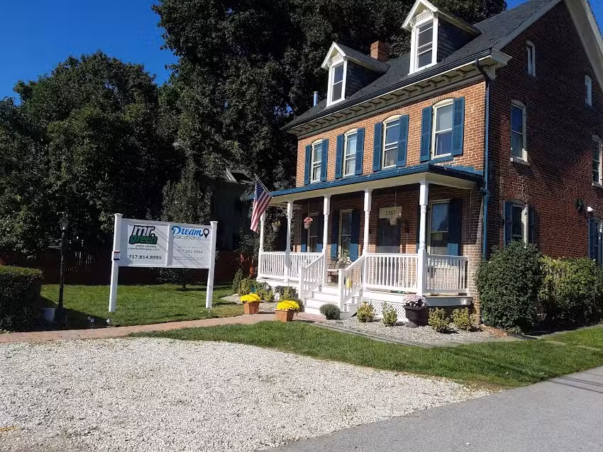 Dream Vacations by Rob and Kate Camarro