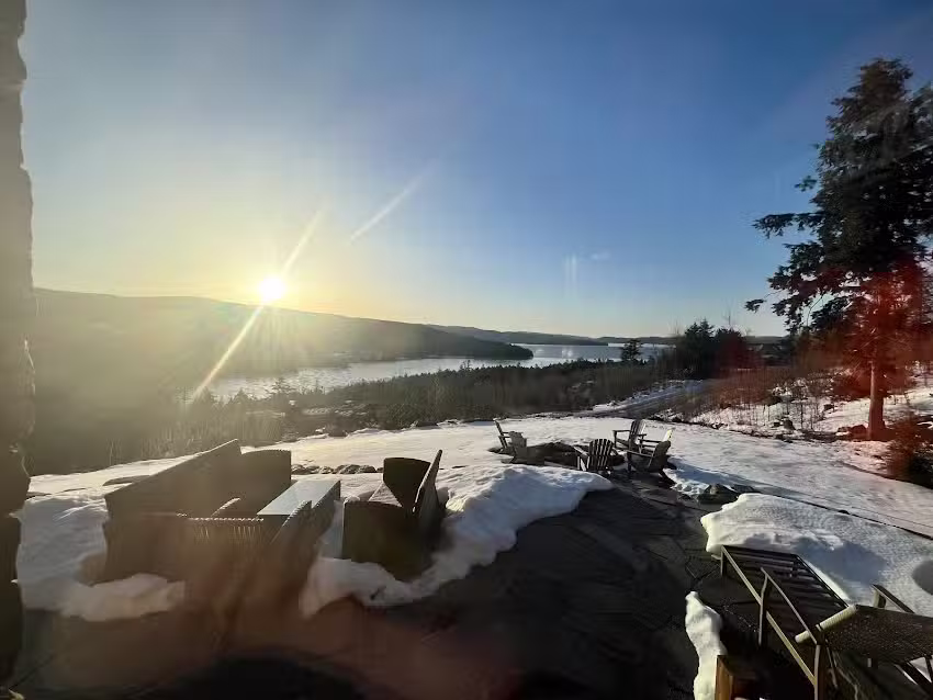 Eagle Ridge Log Home Vacation Rental at Newfound Lake