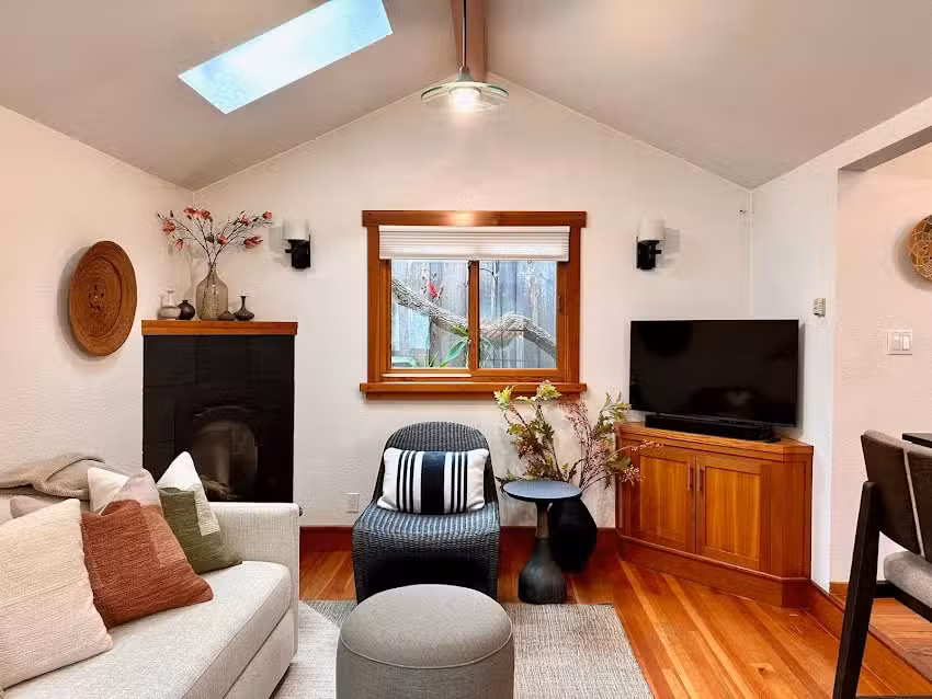 East Cliff Beach Cottage