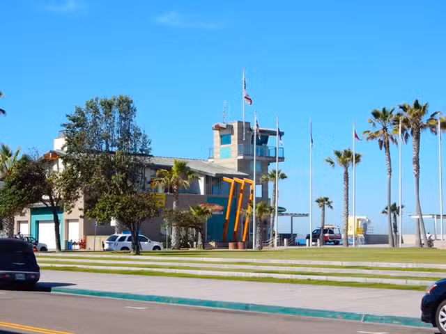 Elkwood Cottages By the Sea