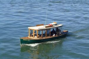 Emerald Lady Boat Ride
