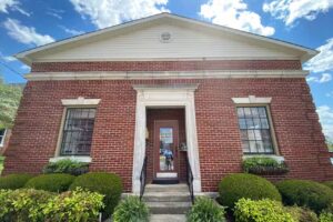 Experience Tennessee Welcome Center in Fayetteville – South Central Tennessee Tourism Association