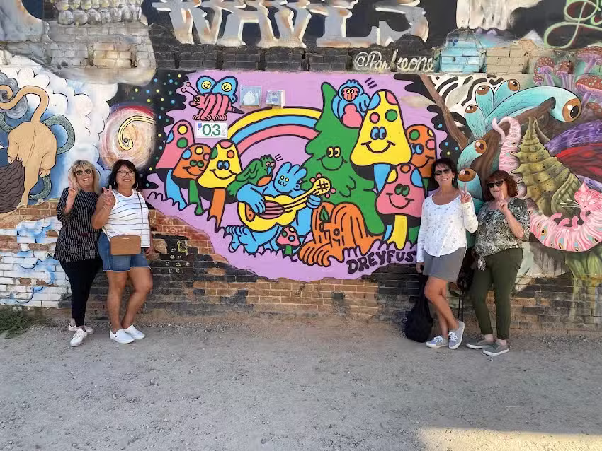 Feelin&rsquo; Groovy Tours