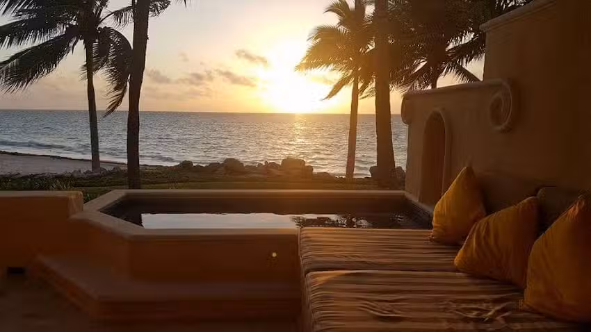 First Class Travelin