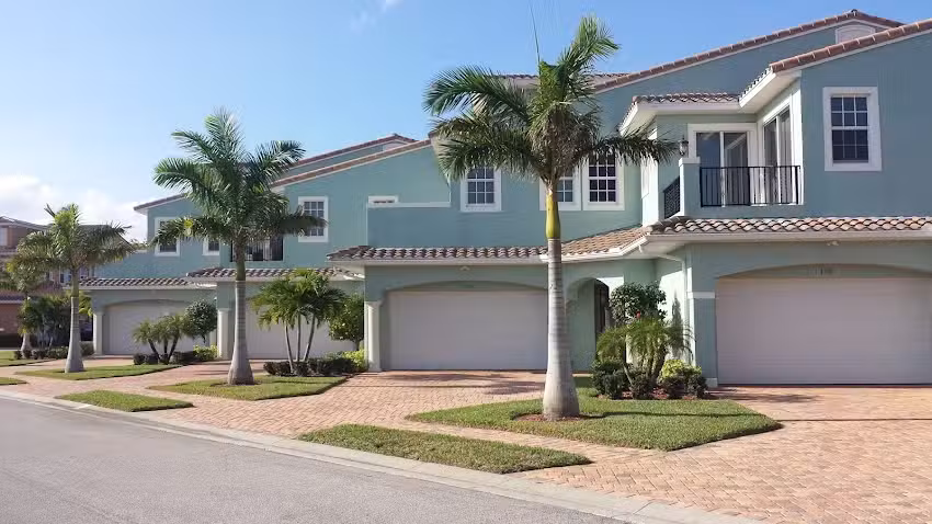 Fortebello Beachside