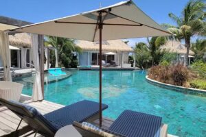 Four Seasons Travel LLC