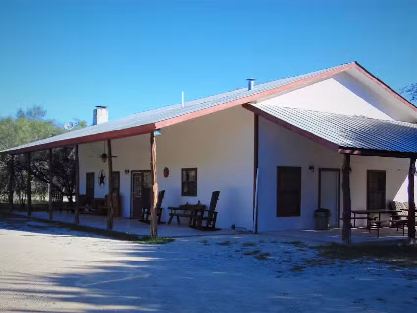 FRIO FUN VACATION RENTALS! – The Best Vacation Homes on the Frio River!