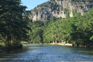 Frio River Resorts