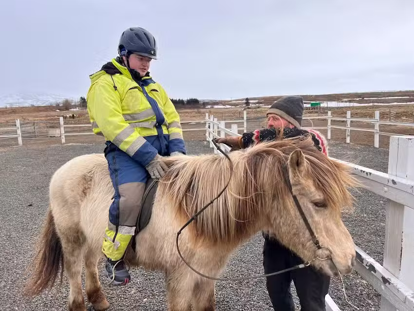 Frontier Travel Club