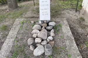 Frontier Village, Jamestown