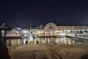 Gateway Arch Riverboats