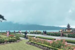 Go Round the Globe Travel