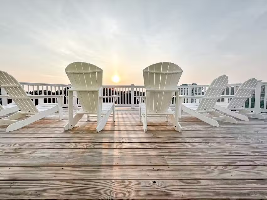 Go Your Own Wave Vacation Home