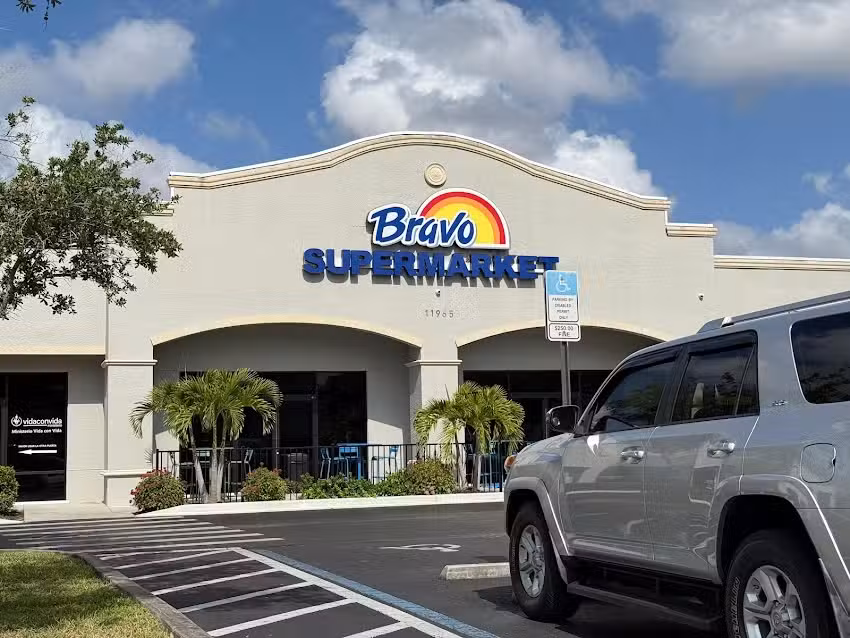 Gran Azul – Naples Collier