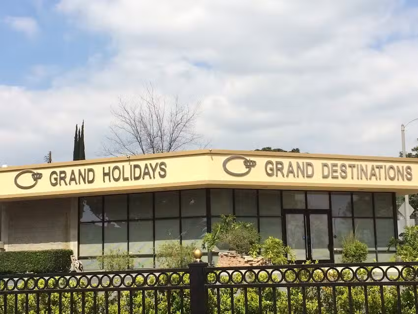 GRAND HOLIDAYS
