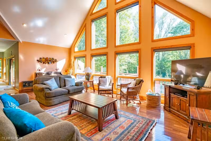 Happy Valley Hideaway