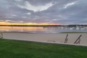 Harbor Sunset Cottage