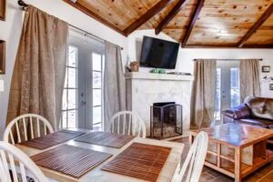 Harmony Hilltop Hideaway