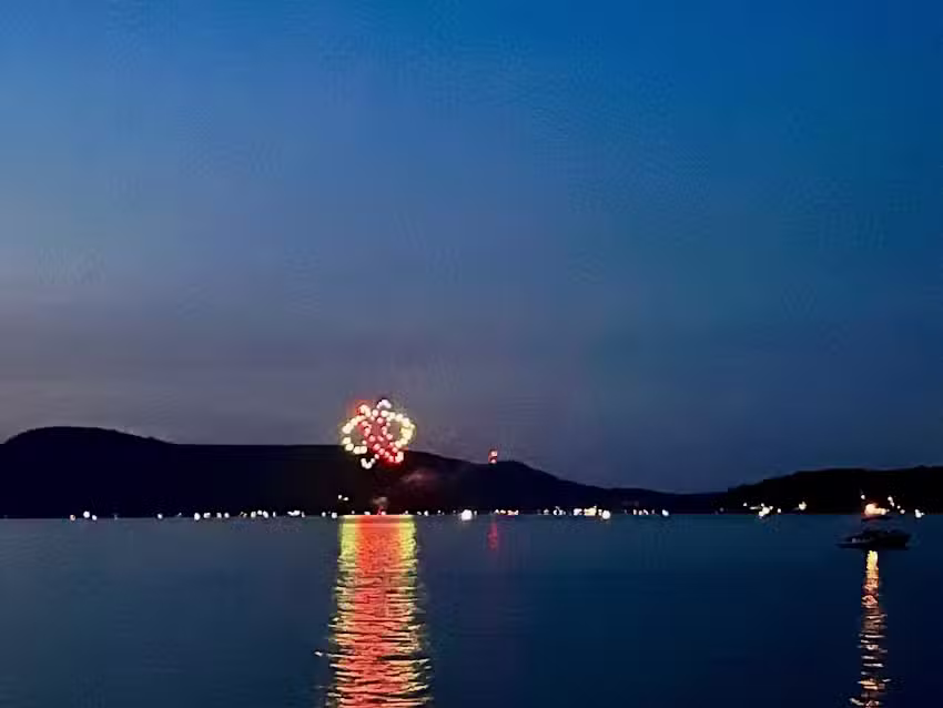 Hatch&rsquo;s Landing