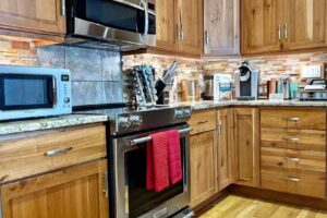 Hauser’s Bayfield Cabin