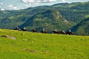 Hell’s A-Roarin’ Outfitters