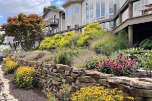 Hilltop Haven on Sylvan Lake