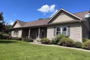 Hilltop Hideaway of Dale Hollow Lake