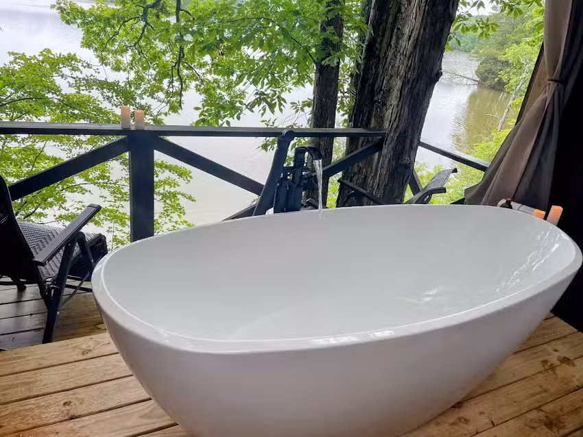 Hiwassee River Retreat