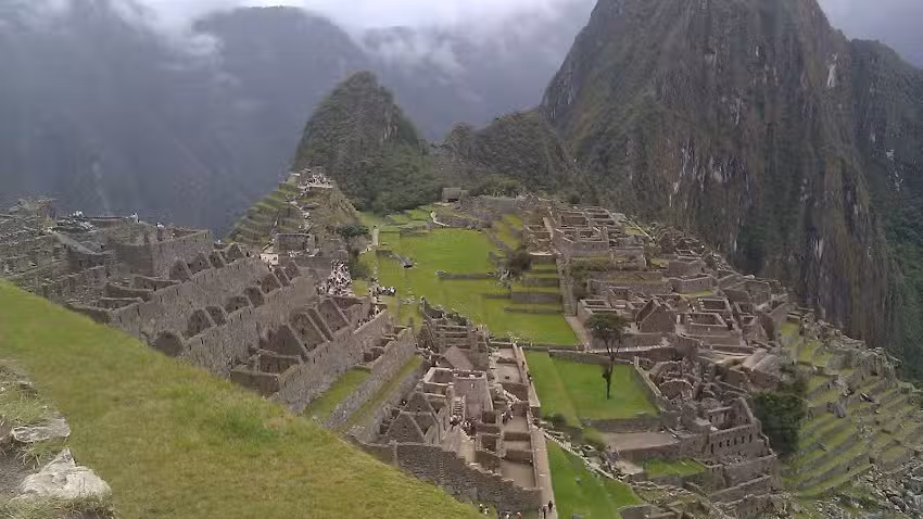 HNL Travel Associates