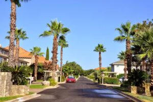 Horseshoe Bay Living