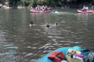 Illinois River Outfitters