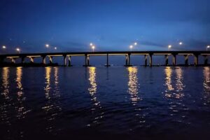 Island Breeze Boat Charters