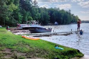 Jackson’s Lakeside Cottages