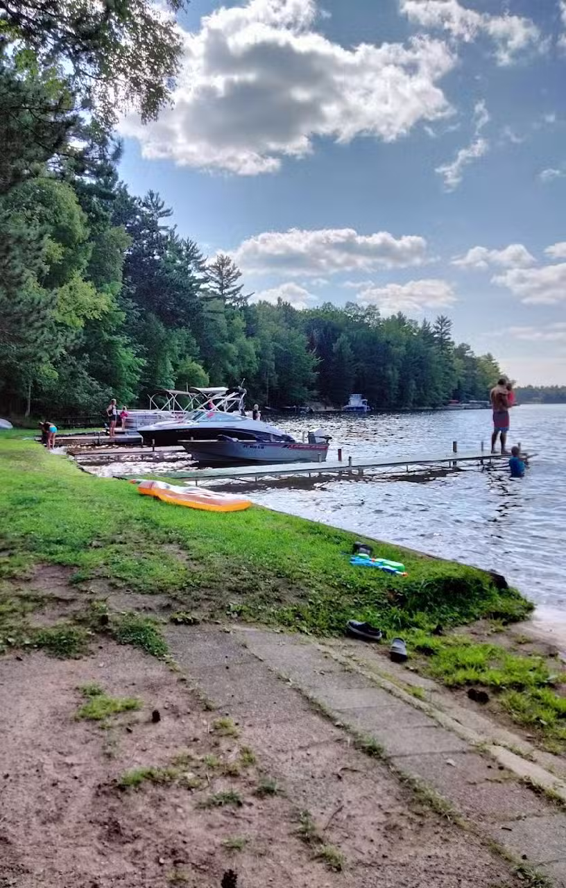 Jackson&rsquo;s Lakeside Cottages