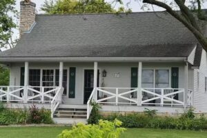 Kelleys Island’s – South Point Cottage