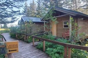 Kenai Fjords Glacier Lodge