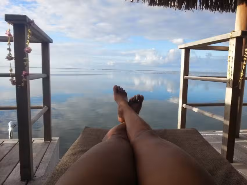 Kenish Travel & Entertainment