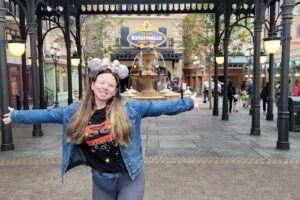 Key to the World Travel – James Pitts