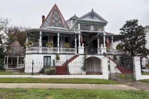 La Vie New Orleans Private Tours || Private New Orleans Tours with Benjamin Borden