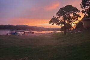 Lake LBJ Beach House-Kingsland