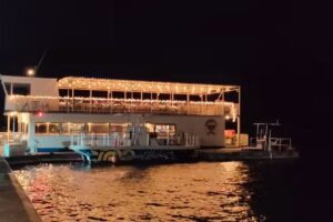 Lake Pleasant Cruises