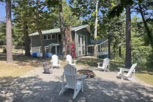 Lakeside Family Retreat