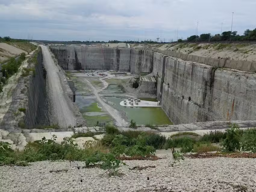 LASMA Visitor Center